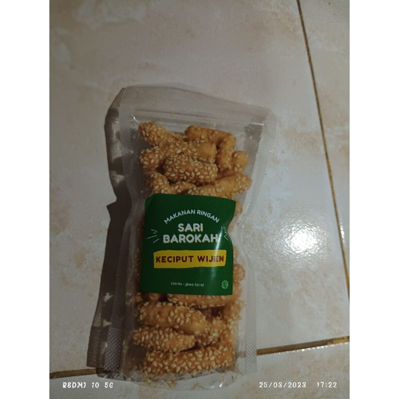 

Cemilan Keciput wijen 70gr / 115gr