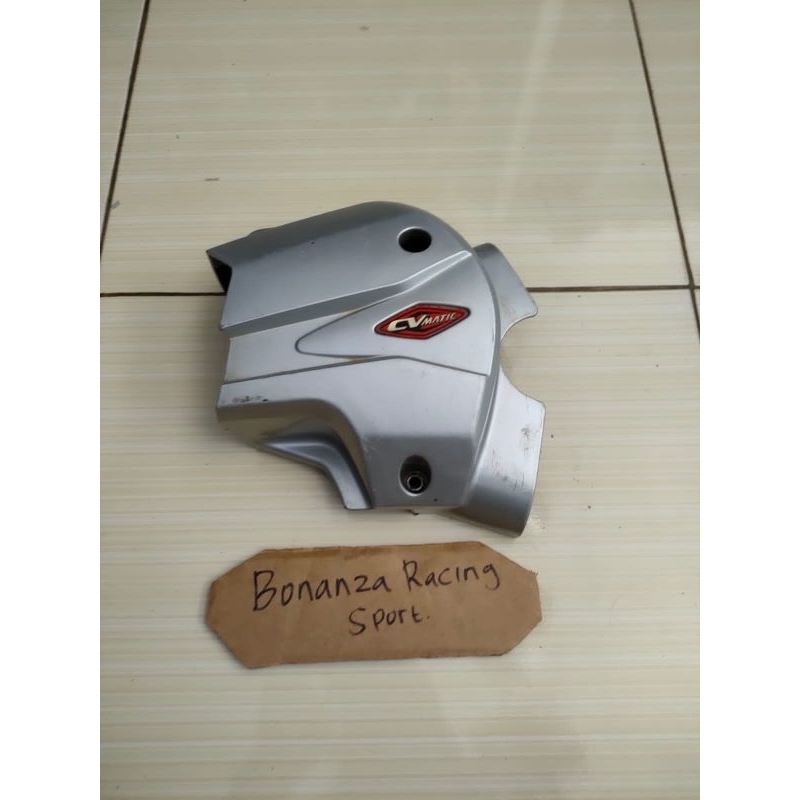 Kalter cover tutup gear depan honda revo AT original