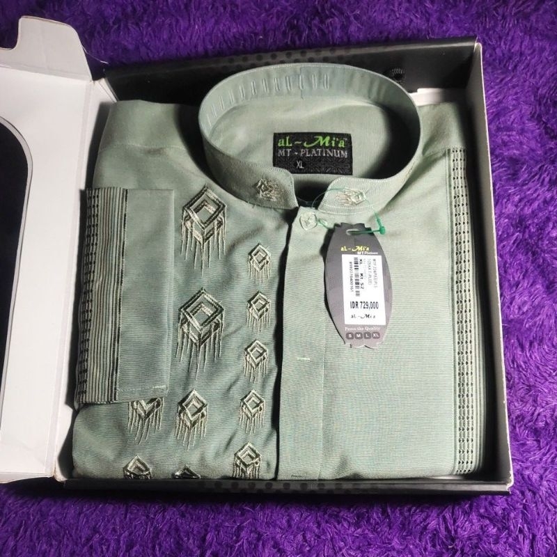 Koko Almia size XL lengan panjang