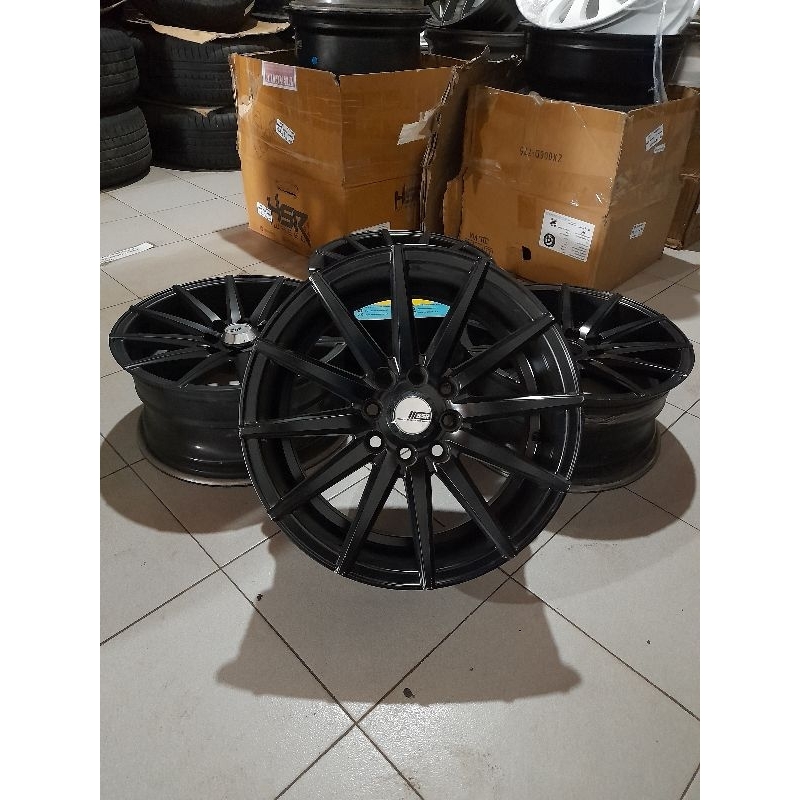 Pelek Mobil Bekas Ring 15 Vossen Jari - Jari  Lebar 7rata et38 Baut 4 Cocok Untuk Mobil Avanza, Xeni