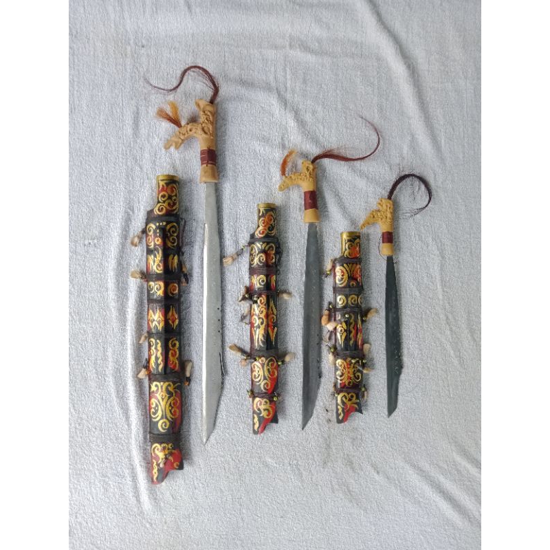 MANDAU TIDAK TAJAM KHAS DAYAK KALIMANTAN