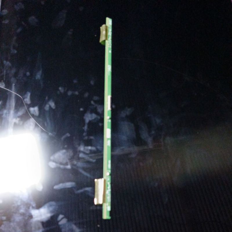 T con TV LED TOSHIBA 32L1600