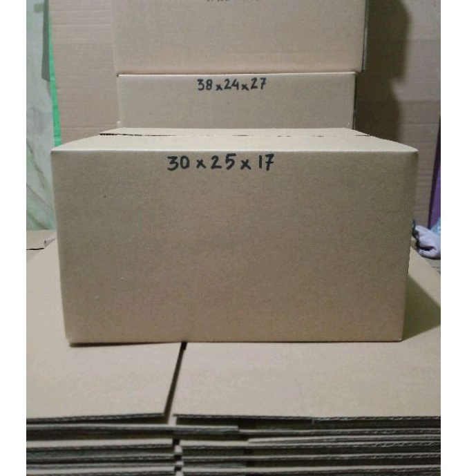 

kardus 30x25x17 cm polos luar dalam