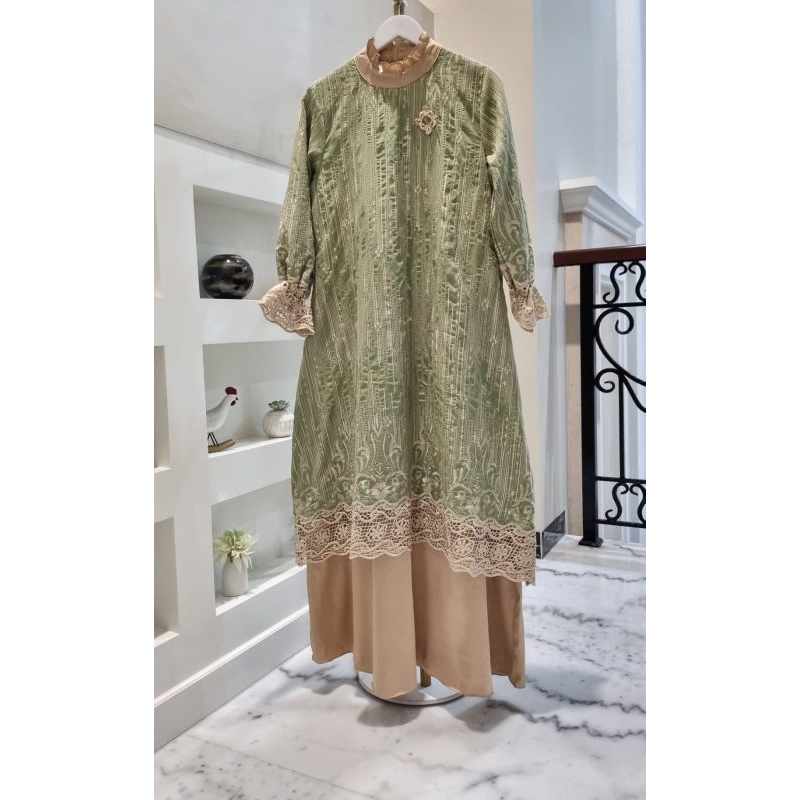 Gamis katun bordir kerancang mix armanisilk  Model double Ori By edness kayla