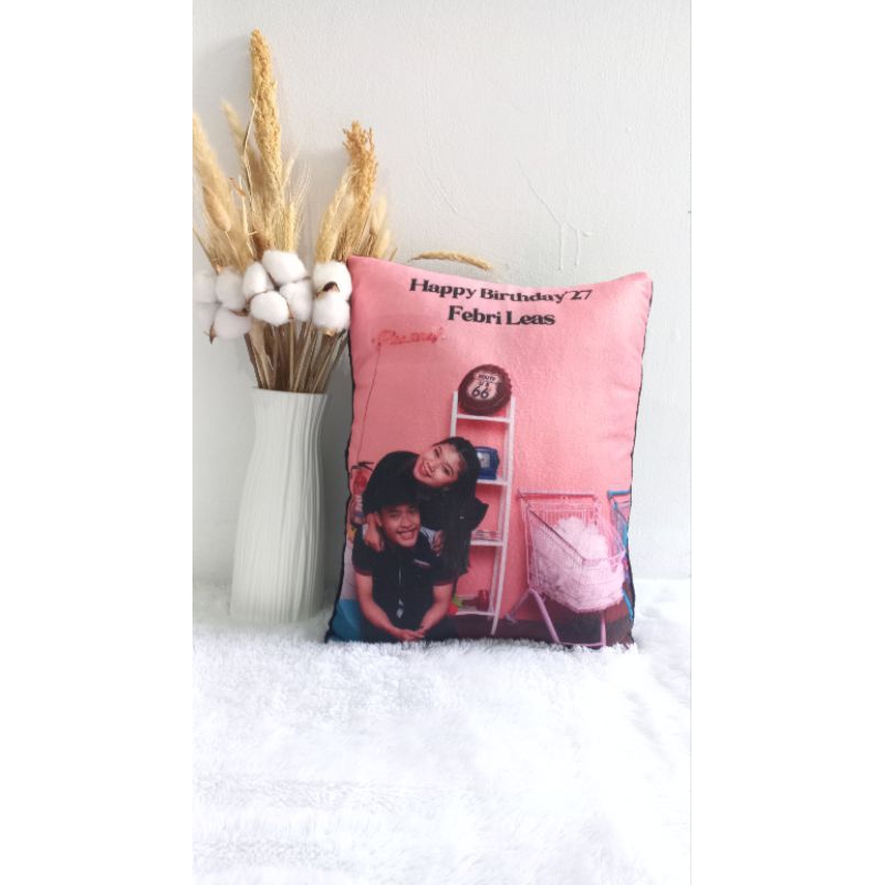 Bantal Foto Custom Printing Satuan-Ukuran 30x40cm-Kado Perpisahan Kelas-Kado Wisudah-Bantal Custom-B