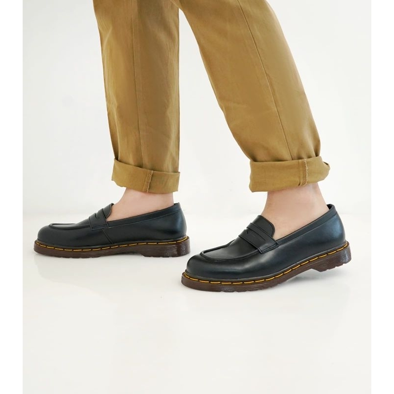 sepatu Penny loafers pria slip sepatu loafers docmart Flavio Boston footwear id