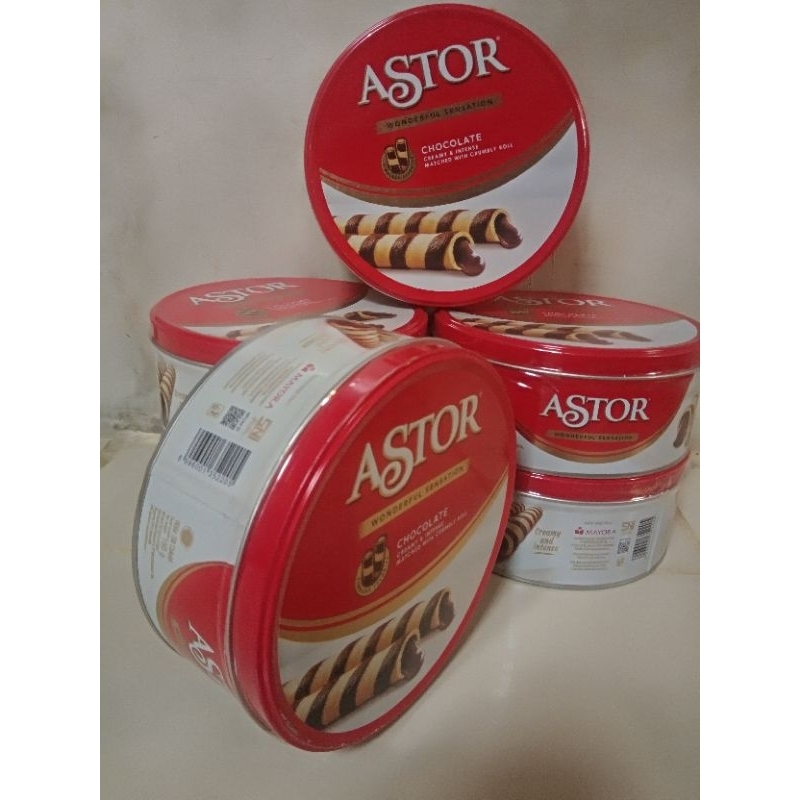 

[156 GRAM] Astor Mayora Wafer Roll Kemasan Kaleng Pendek