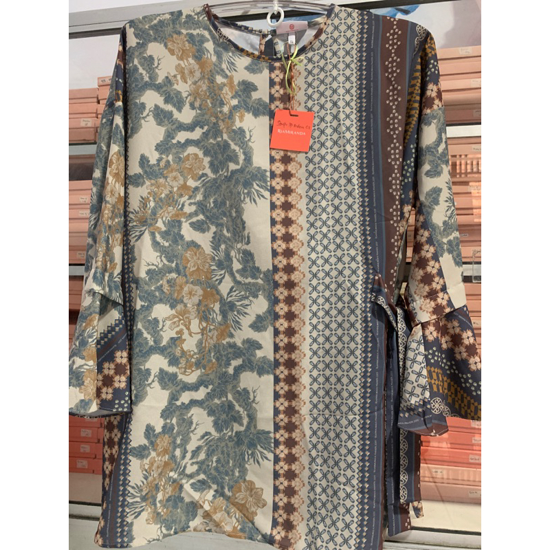 NEW❣️Sampel Sale Top Baju Ria Miranda Original