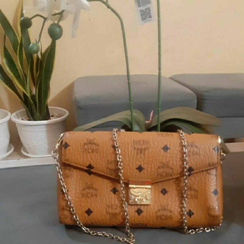 sling bag mcm munchen