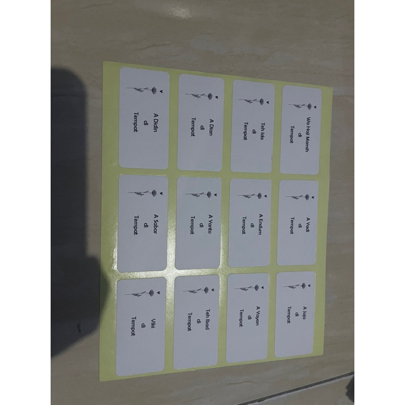 

label stiker undangan estetik