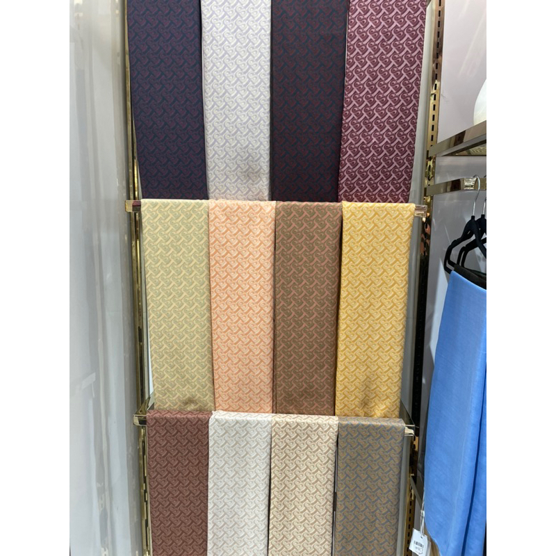 Bimu scarf by Buttonscarves (biscoff, strawberry milk dan Nautical)