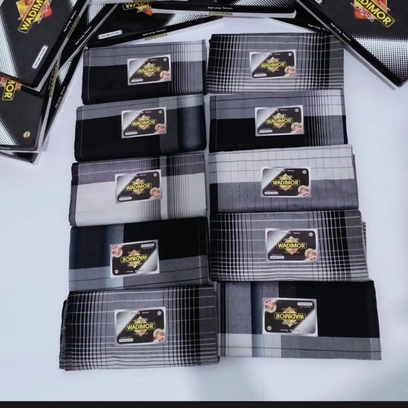 sarung wadimor motif hitam putih garis kotak kotak sarung wadimor dewasa hitam putih