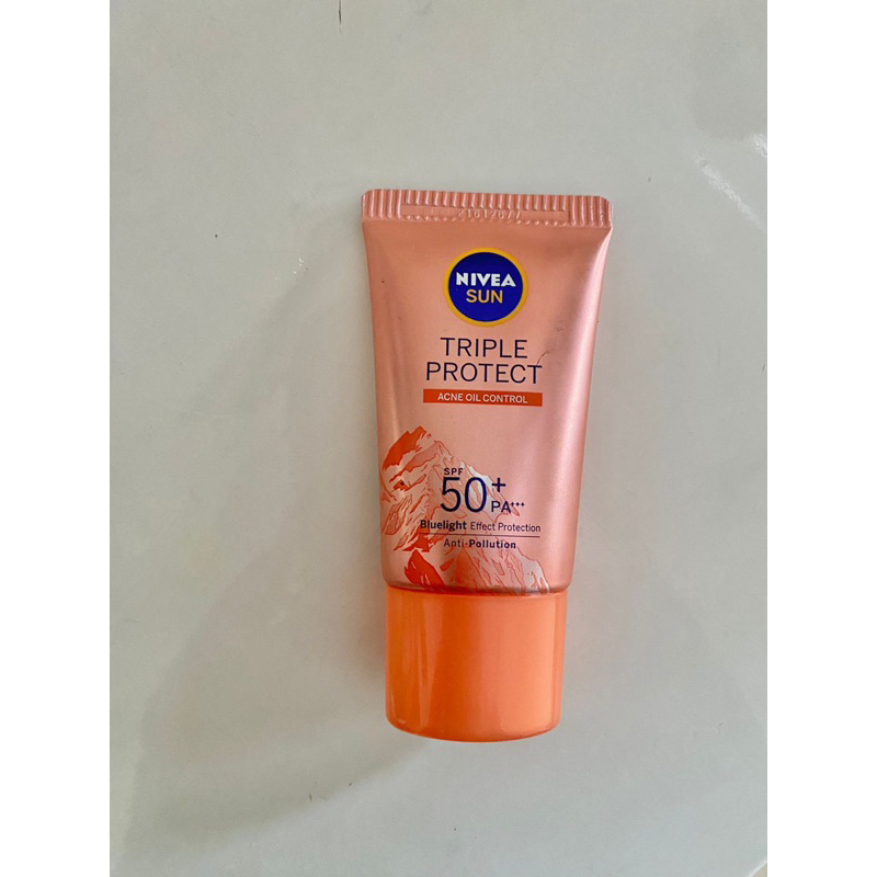 NIVEA SUNSCREEN