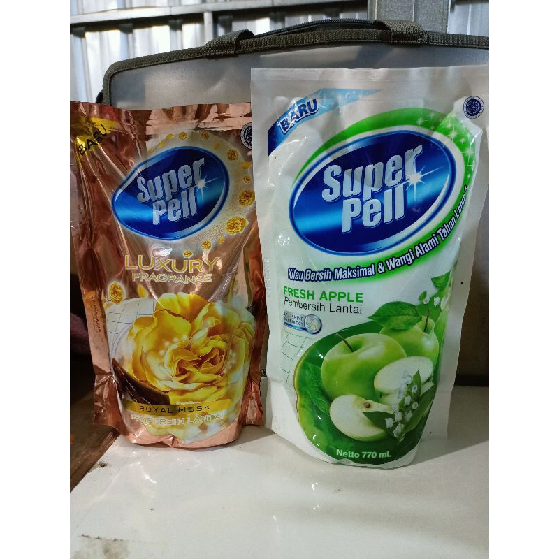 Super Pell Pembersih Lantai 700ml