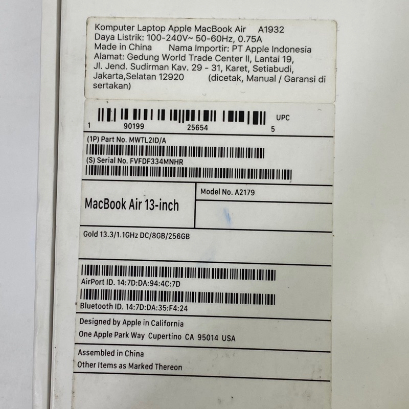 macbook air 2020 256gb 13 inch resmi ibox