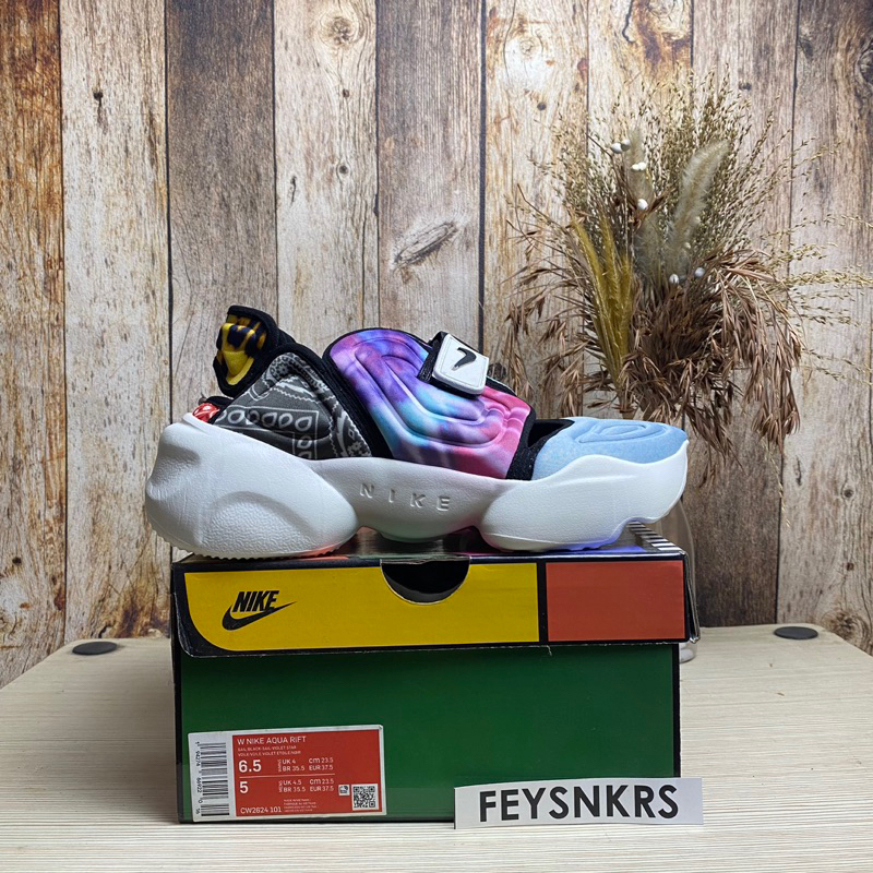 Nike Aqua Rift Tie Day Original