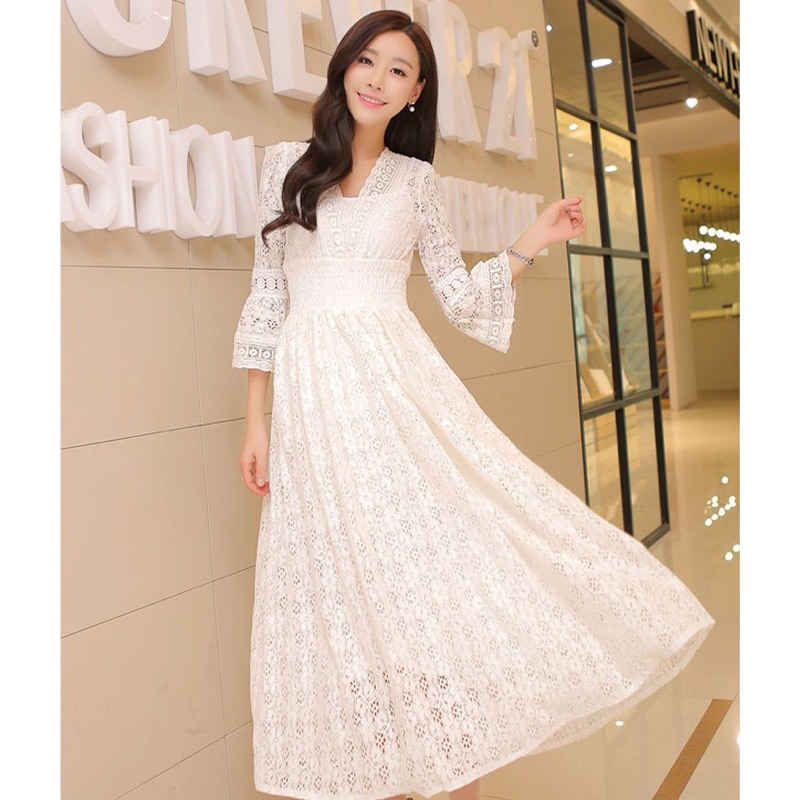 Dress Slim V-Neck Bahan Lace Elastis