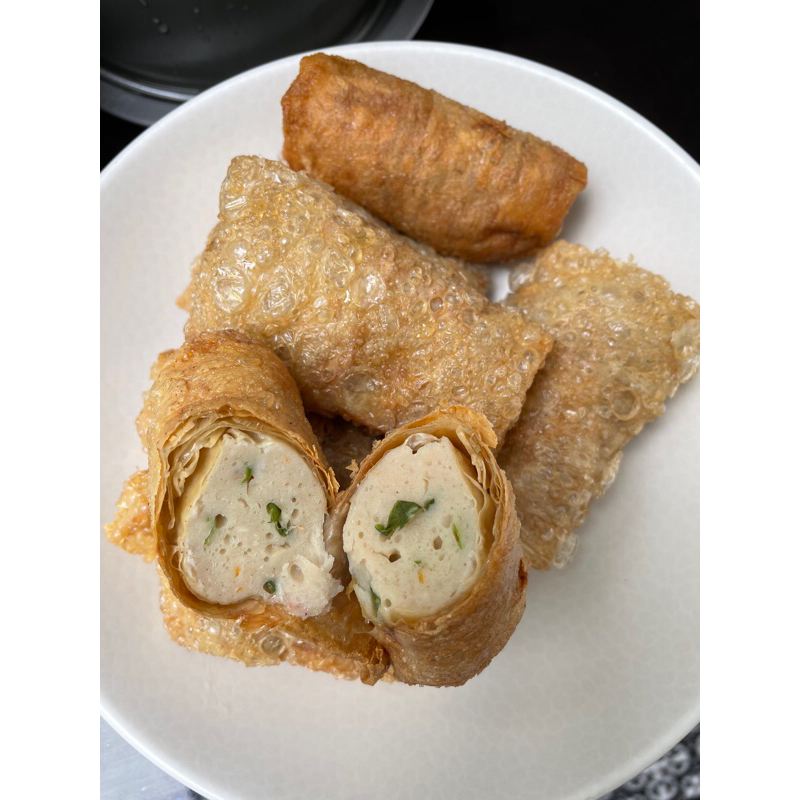 

skin tofu roll chicken / kembang tahu roll ayam / Lauk frozen matang