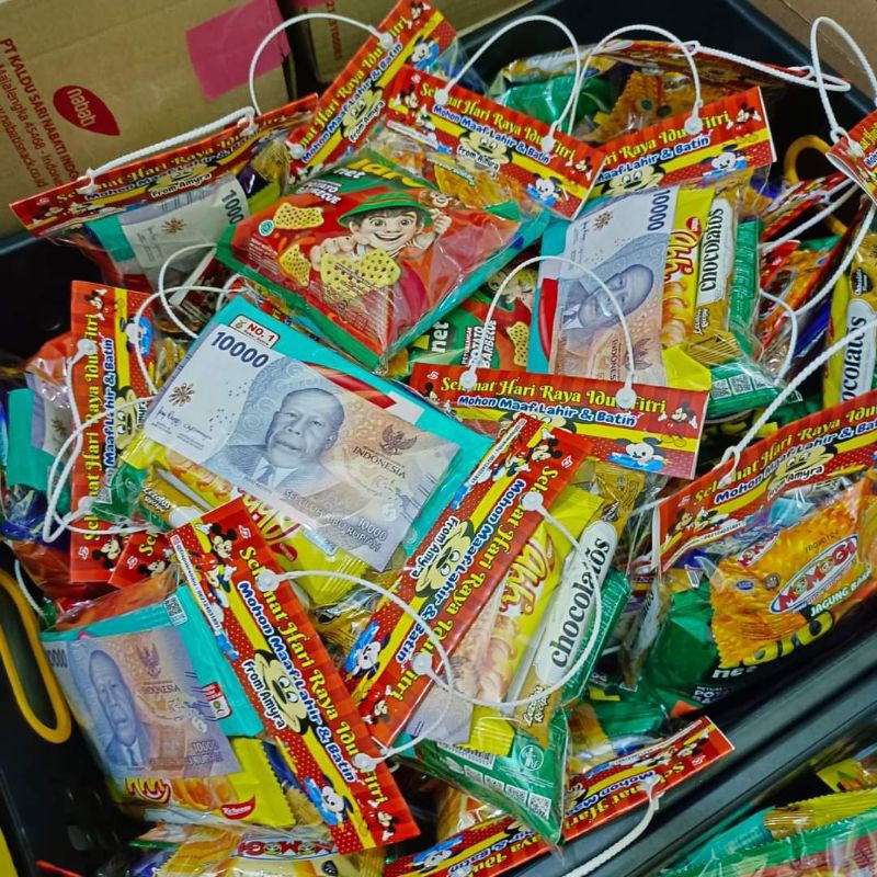

Tas Snack lebaran/ THR lebaran/ amplop lebaran/ parcel idul Fitri/ amplop lebaran /angpau lebaran
