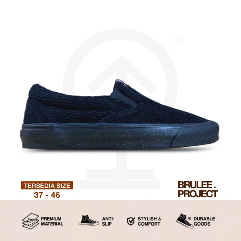 BRULEE.PROJECT SLIP ON CORDUROY - FULL BLACK