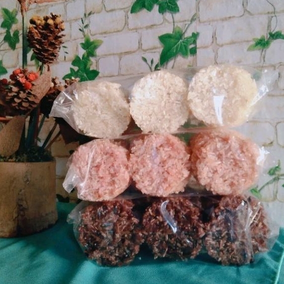 

RENGGINANG ASLI KETAN 1 pack