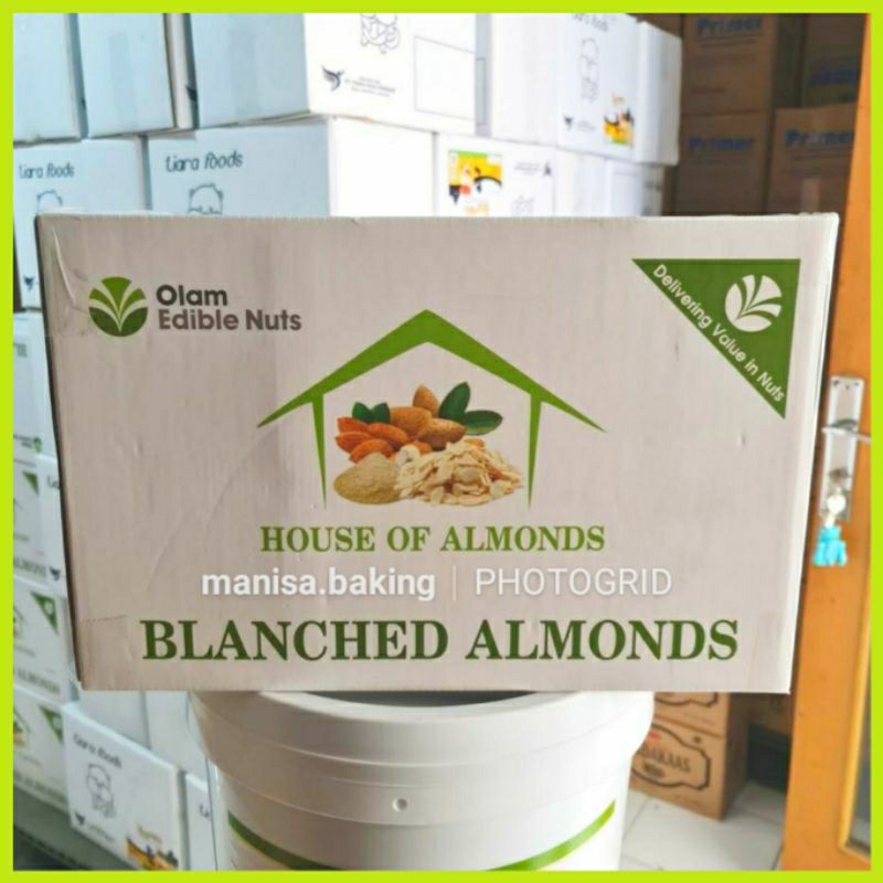 

KACANG ALMOND IRIS MENTAH 11,34 KG OLAM RAW BLANCHED ALMONDS SLICE 1 KARTON