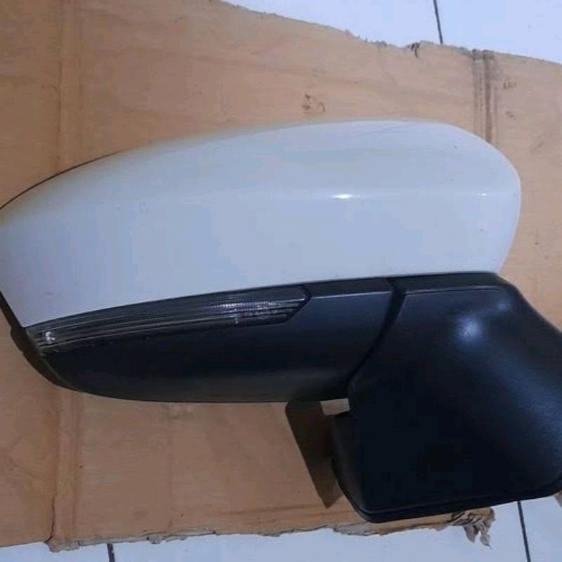 Spion toyota avanza veloz 2022 kanan