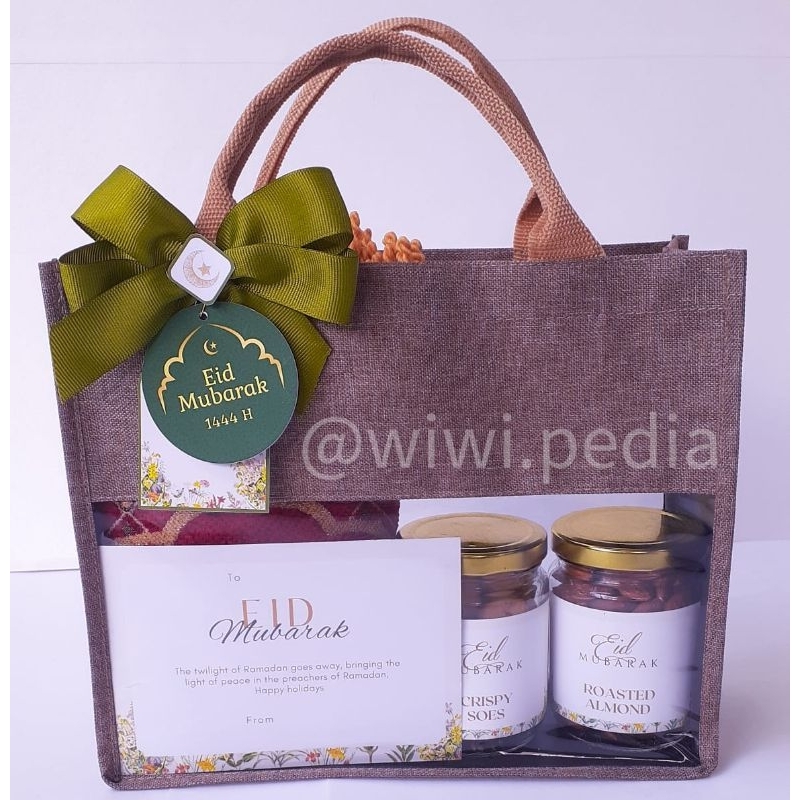 

Hampers Parcel Souvenir Goodie Bag Lebaran Bingkisan Tanda Terima Kasih Buah Tangan Oleh Oleh Idul Fitri Kantor Peeusahaan Corporate Event