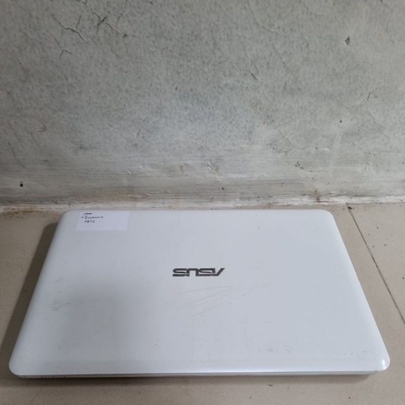 Laptop second murah ASUS L402S RAM 4GB sudah ssd