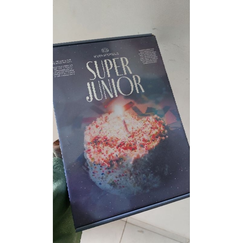 Season Greeting Super Junior 2023 (share) Shindong Yesung