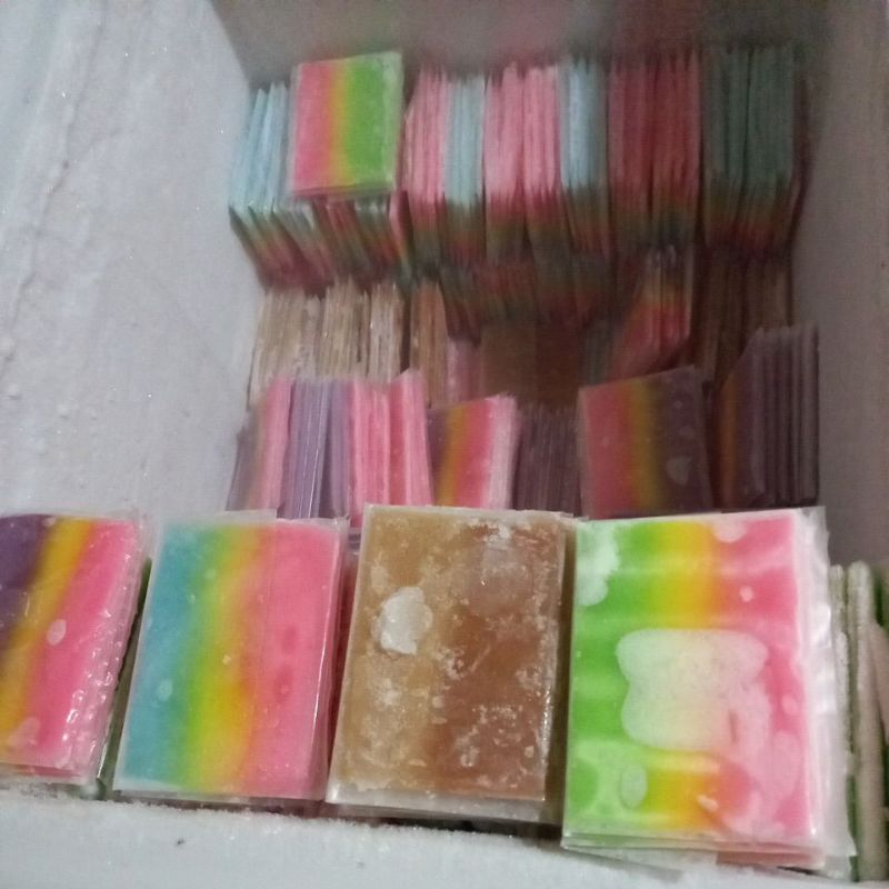 

es kue/ es gabus