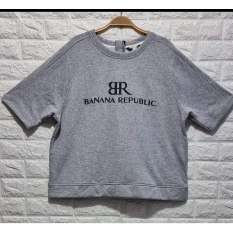 Kaos Wanita Sweater B*anana Republic