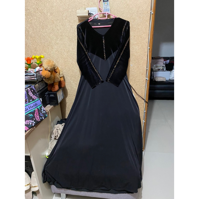 Preloved Hitam Haji Abaya Gamis Saudi Ihram Gamis Syari Polos Dress Payung Bludru Silk Umrah Lebaran