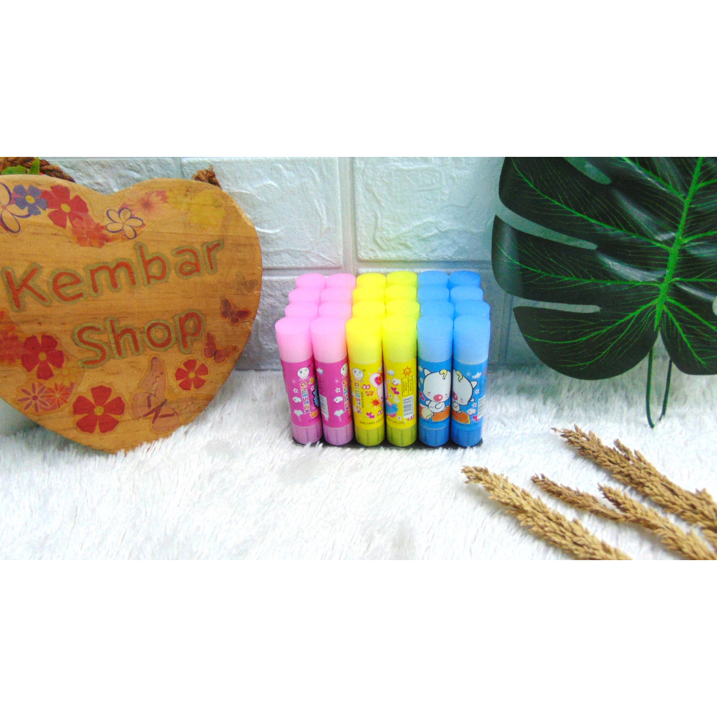 

LEM-STICK Stick Glue Lem Bentuk Stik Batang Aneka Motif Random