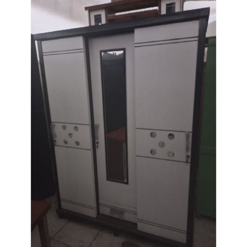 LEMARI PAKAIAN KAYU LEMARI PAKAIAN MINIMALIS LEMARI PAKAIAN MODERN