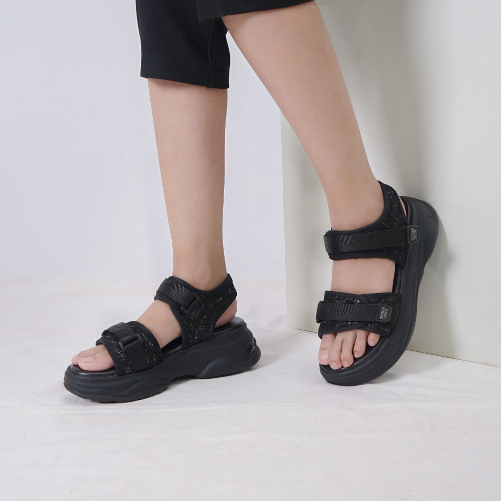 Adarastore - Dunkenstock AGITHA Sandal Gunung Cewek Platform Sendal Wedges Tali Wanita