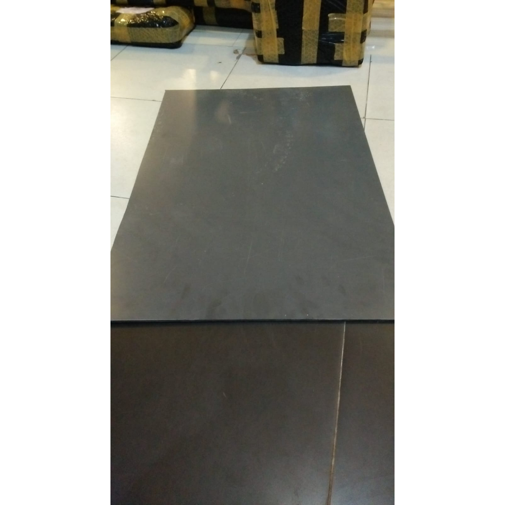 Plat PVC 5mm x 90cm x 65cm