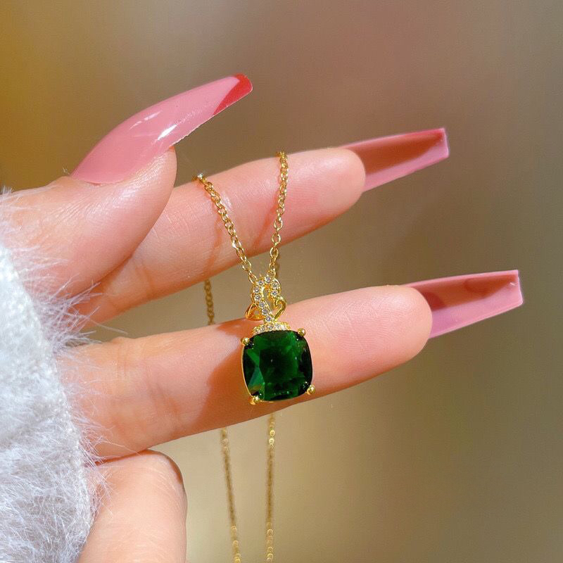 Kalung Titanium Green Diamond Korea Fashion Style Elegan Premium