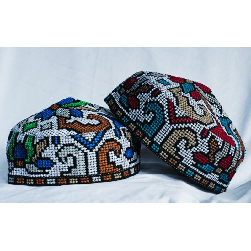 peci pakistan/peci sultan ( corak kalem )