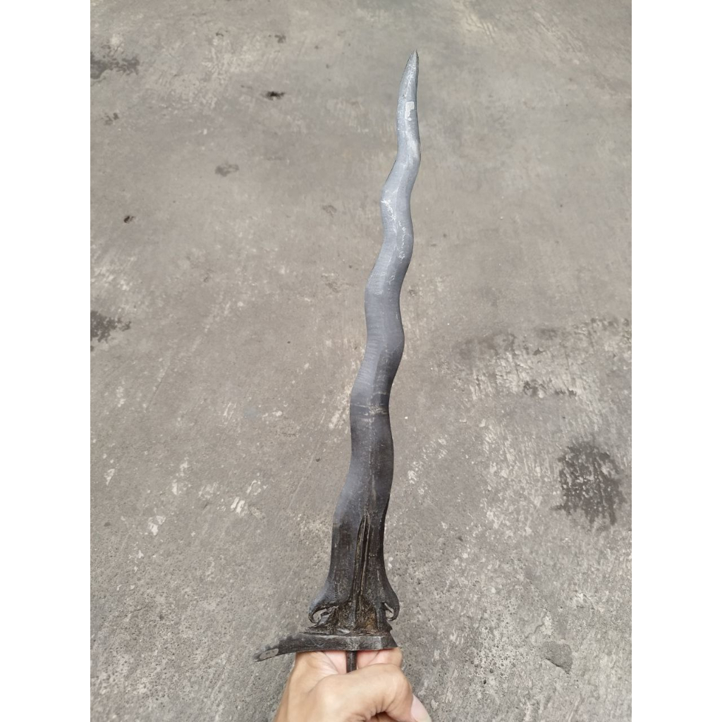 Keris Kamardikan Karno Tanding Luk 9
