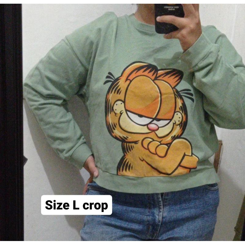 Pull&bear crop top sweater Garfield / crewneck sweatshirt Garfield Original