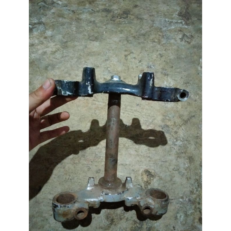 Segitiga Suzuki TRS ori