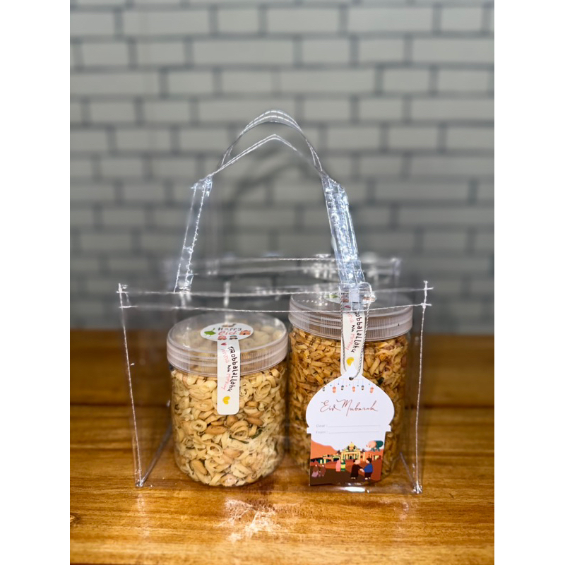 

Hampers cemilan kulit lumpia Daun Jeruk