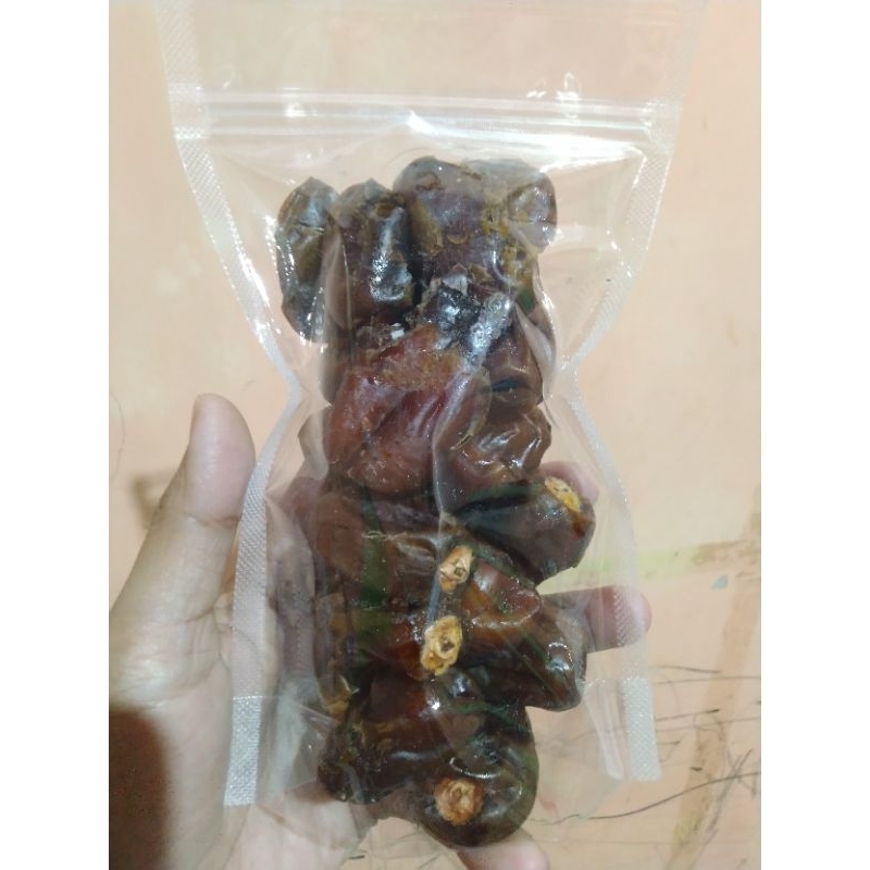 

kurma golden 250gr