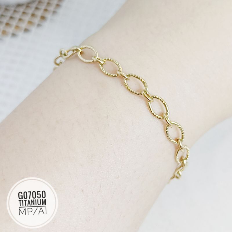 Gelang titanium rantai simple gold G07050