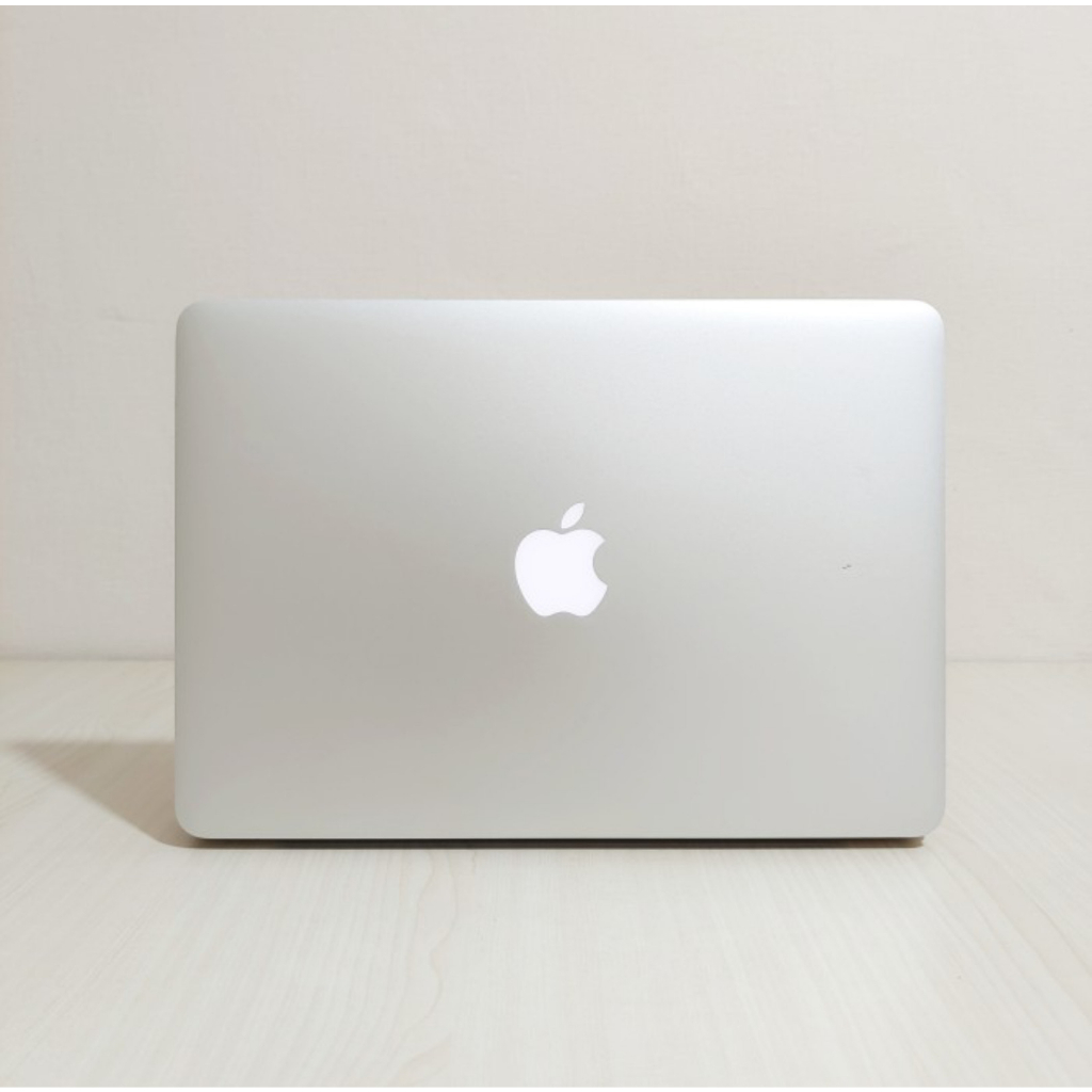 (FREE CASE)MACBOOK PRO RETINA 13&quot; 2015 IBOX RAM 8GB SECOND BERKUALITAS ORIGINAL HARGA EKONOMIS