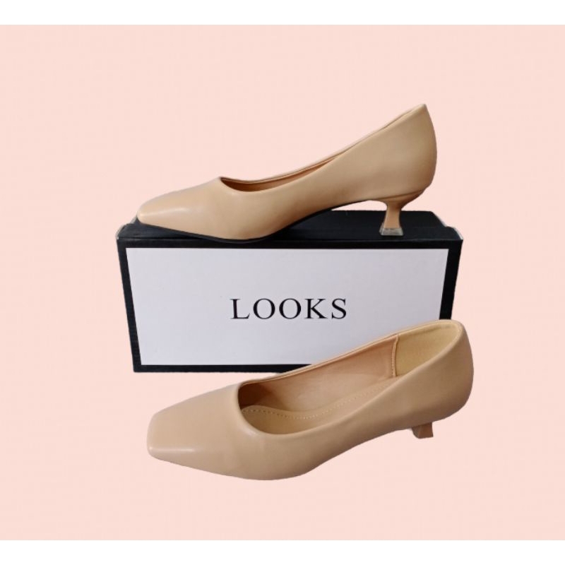 Sepatu Heels Kantor Merek Looks
