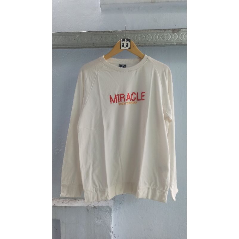 crewneck hummel anggep aja baru