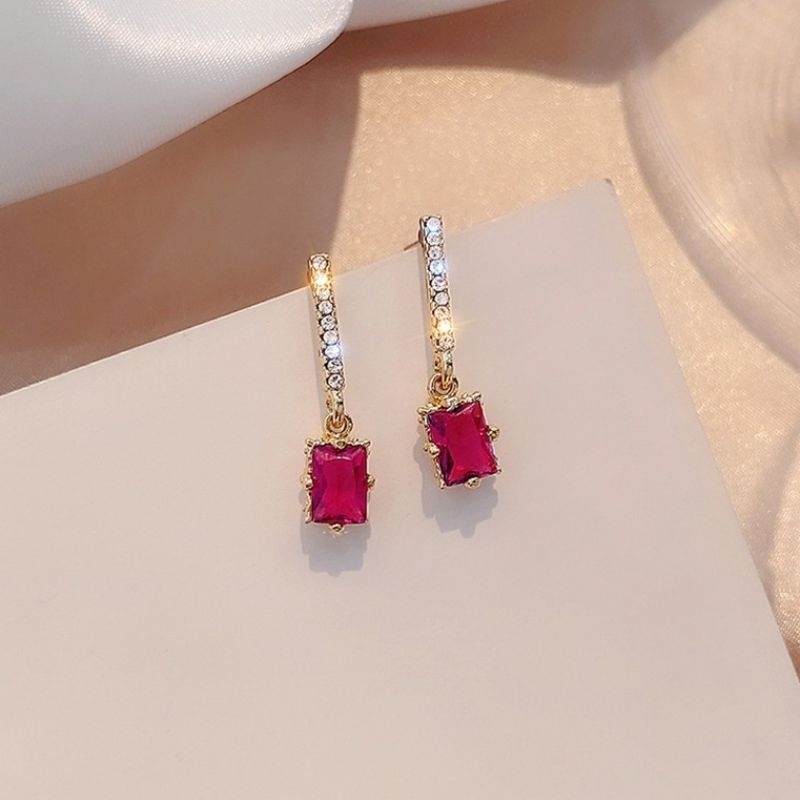 FerenHongXia Anting Tusuk Model Kristal K02 Geometri Gaya Retro Korea