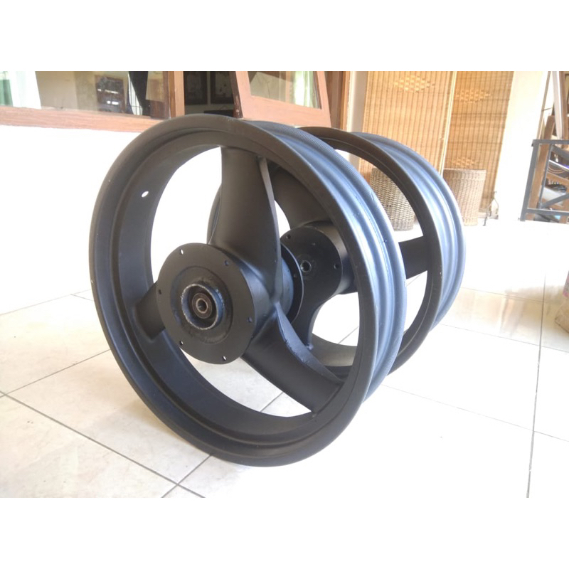 velg lebar ninja 250 karbu